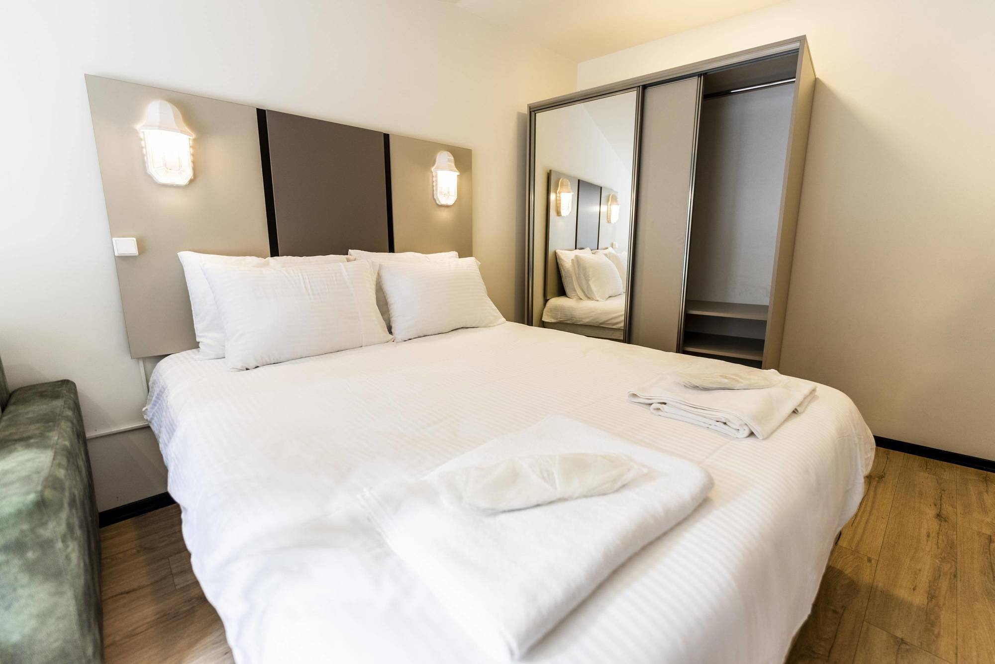 Global Suites Hotel Istanboel Buitenkant foto
